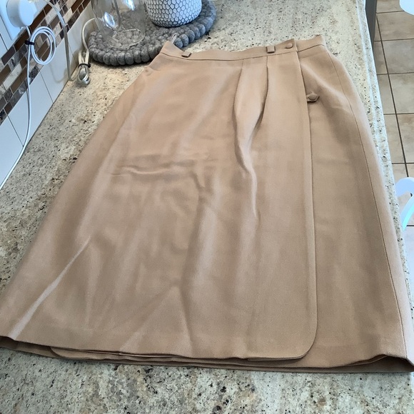Vintage Anne Rubinstein Couture Tan Wool Wrap Skirt Size 42 - Picture 6 of 9